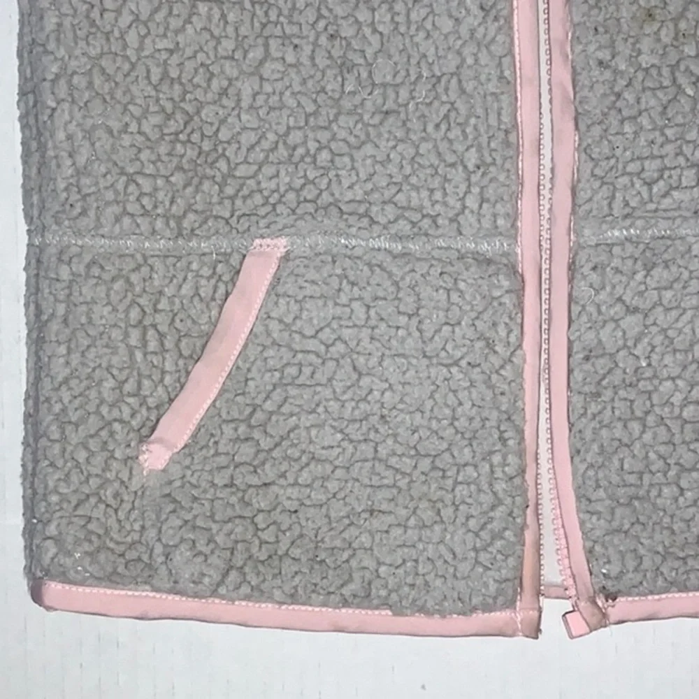 Carter’s Girl’s Vest | Sherpa Vest | Gray with Pink Trim | Cozy Fall Top Size 8